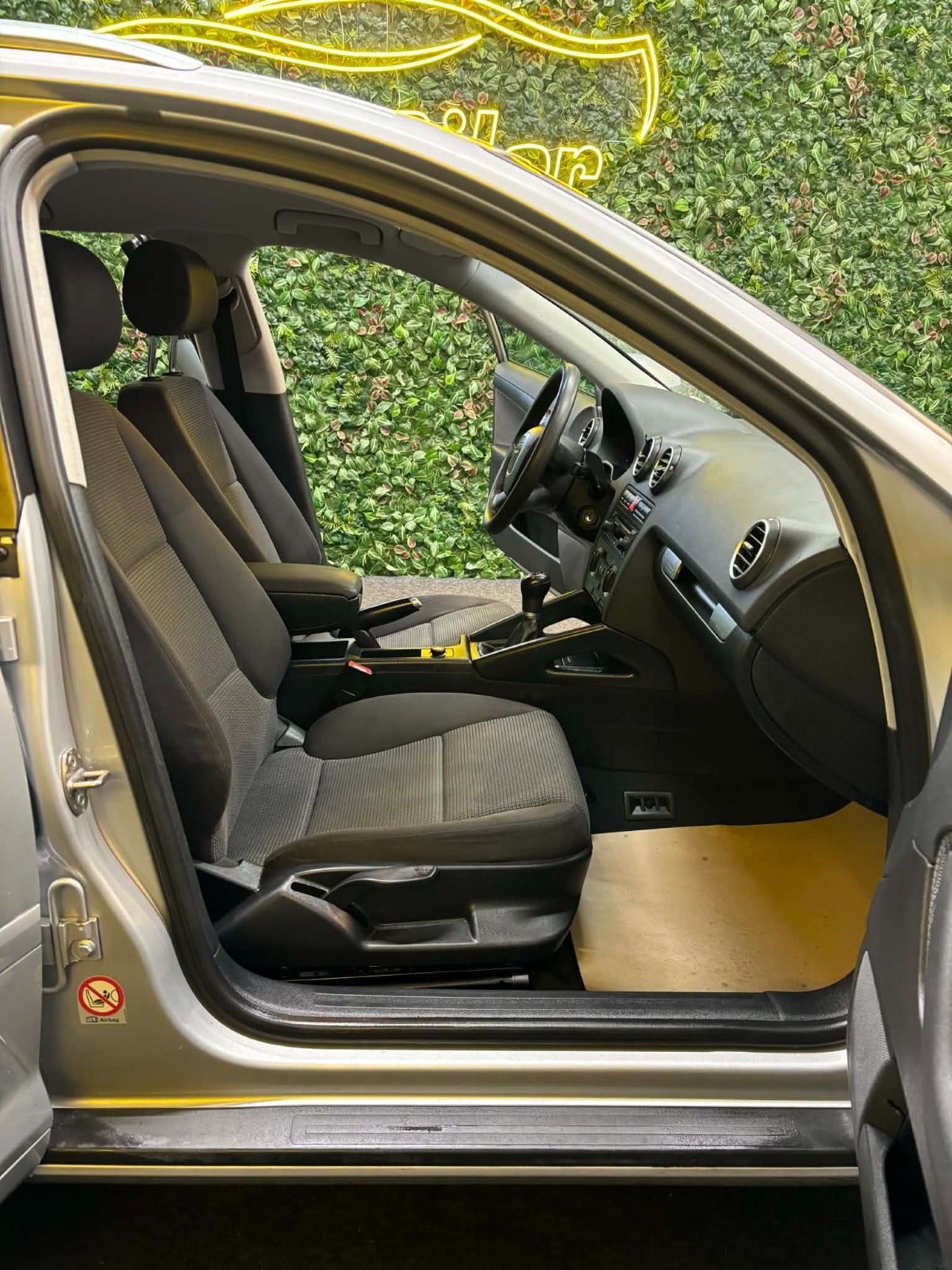 Billede af Audi A3 1,6 Ambiente Sportback