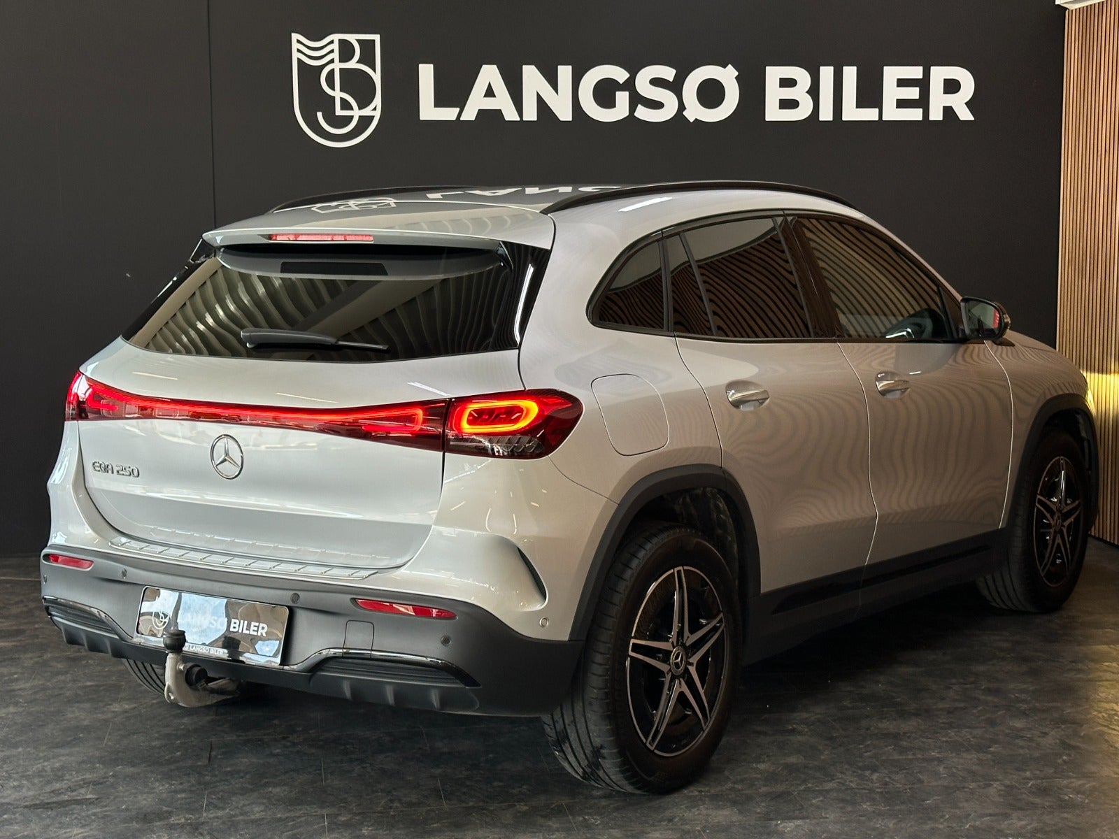 Billede af Mercedes EQA250  AMG Line