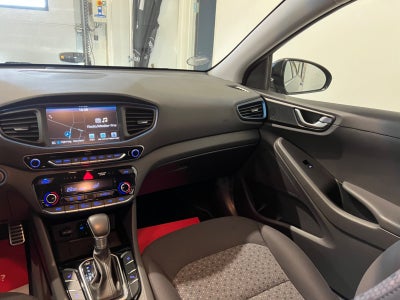 Hyundai Ioniq PHEV Premium DCT