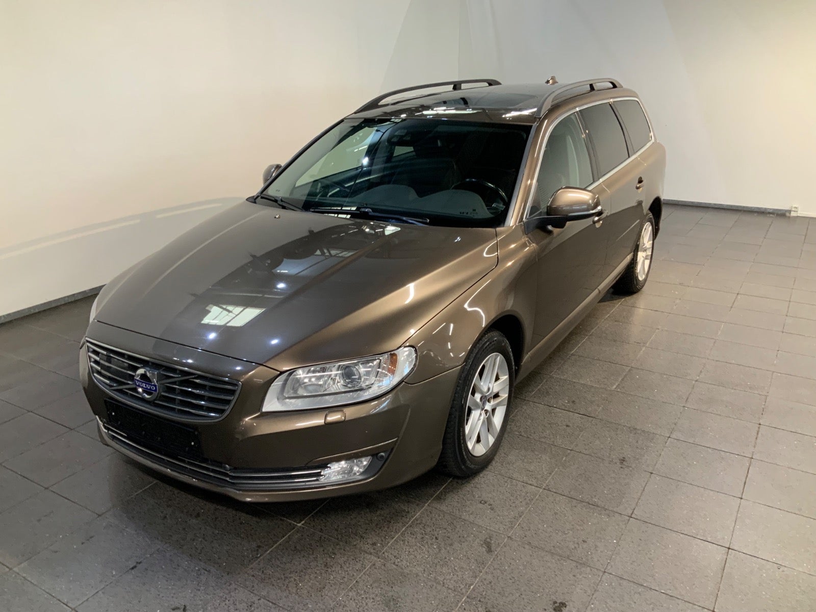 Volvo V70 (1/8)