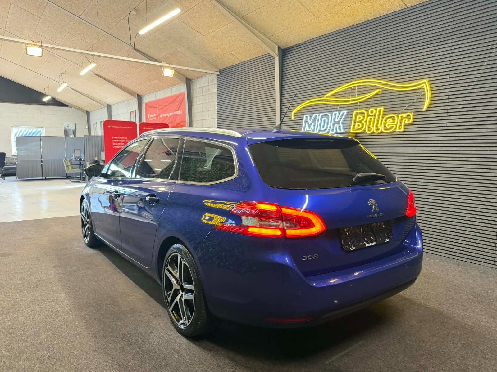 Billede af Peugeot 308 1,2 e-THP 130 Allure SW EAT6