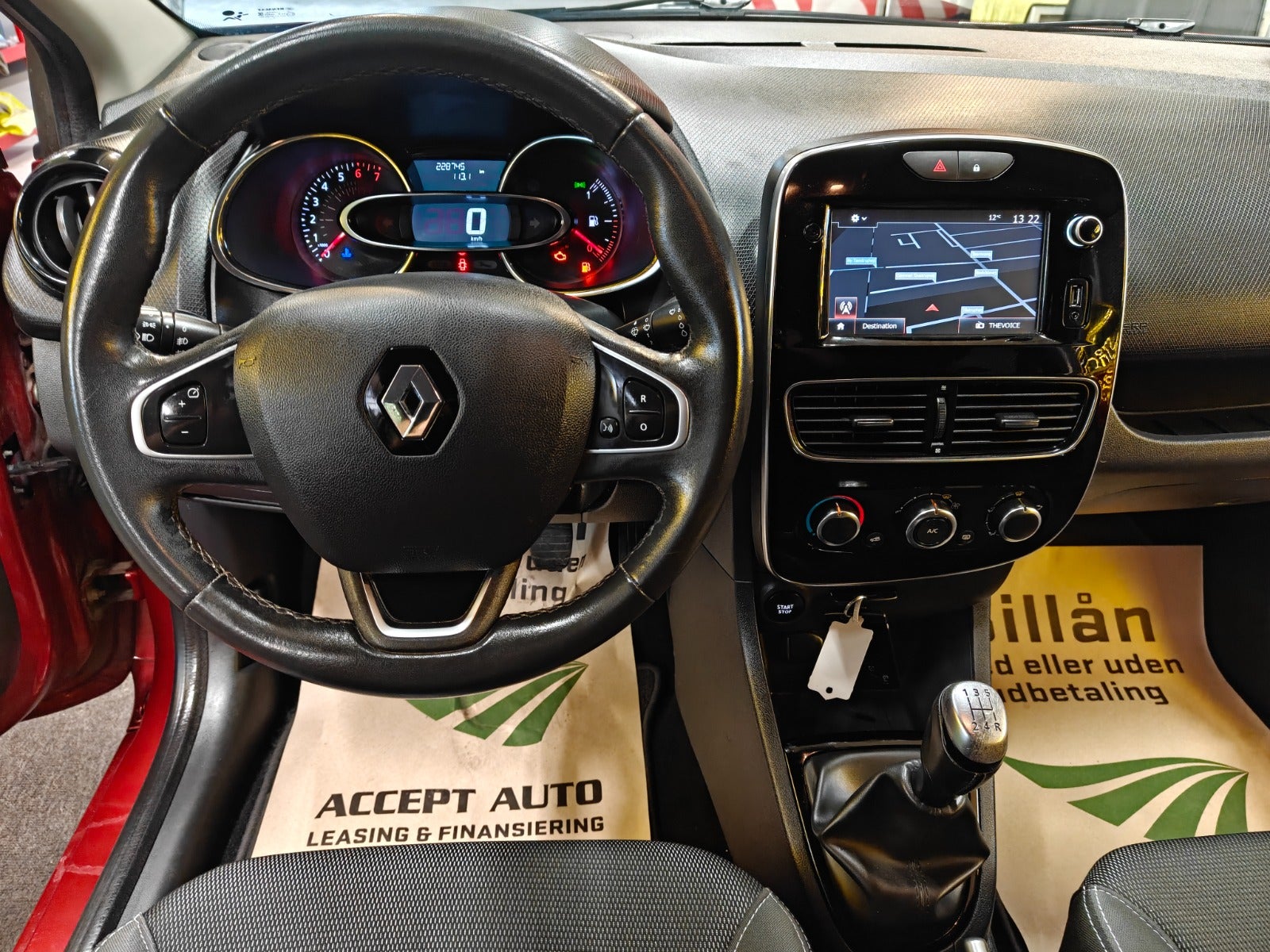 Billede af Renault Clio IV 0,9 TCe 90 Expression Sport Tourer