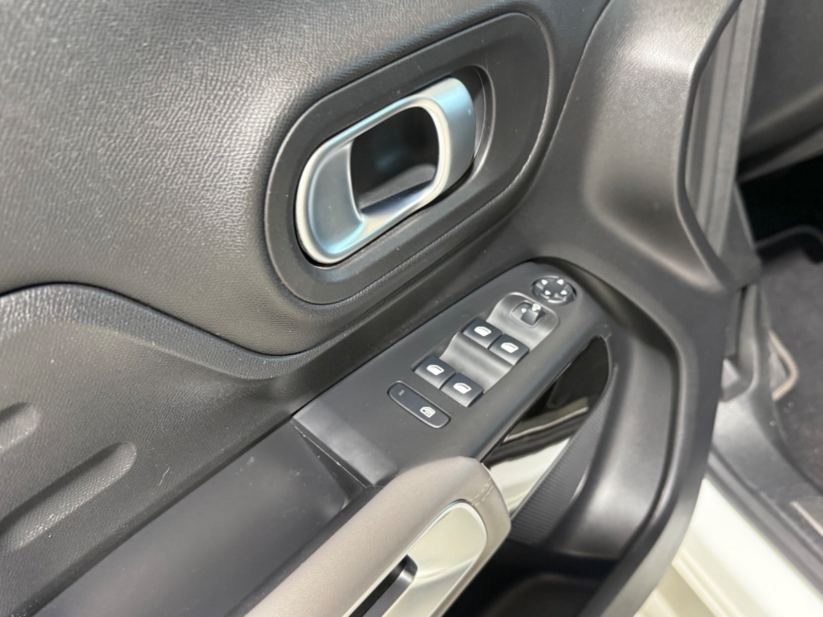 Citroën C5 Aircross Hybrid Shine Sport EAT8