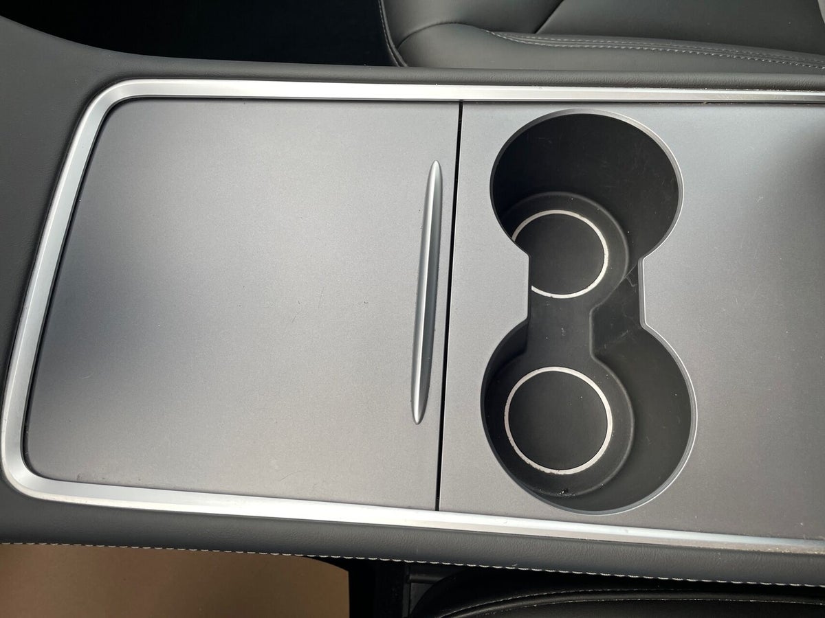 Tesla Model Y Long Range AWD billede 22