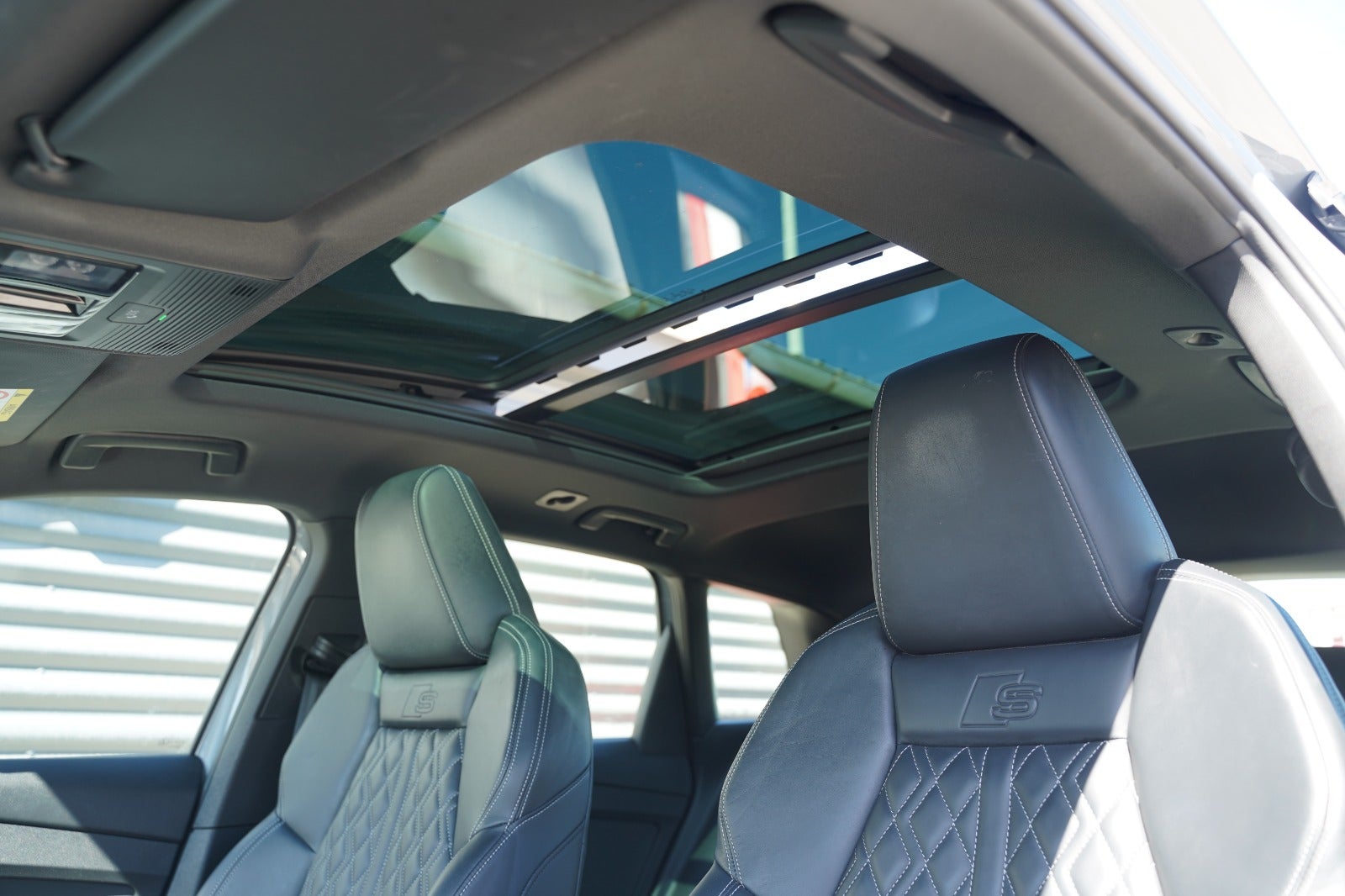 Billede af Audi Q4 e-tron 40 S-line