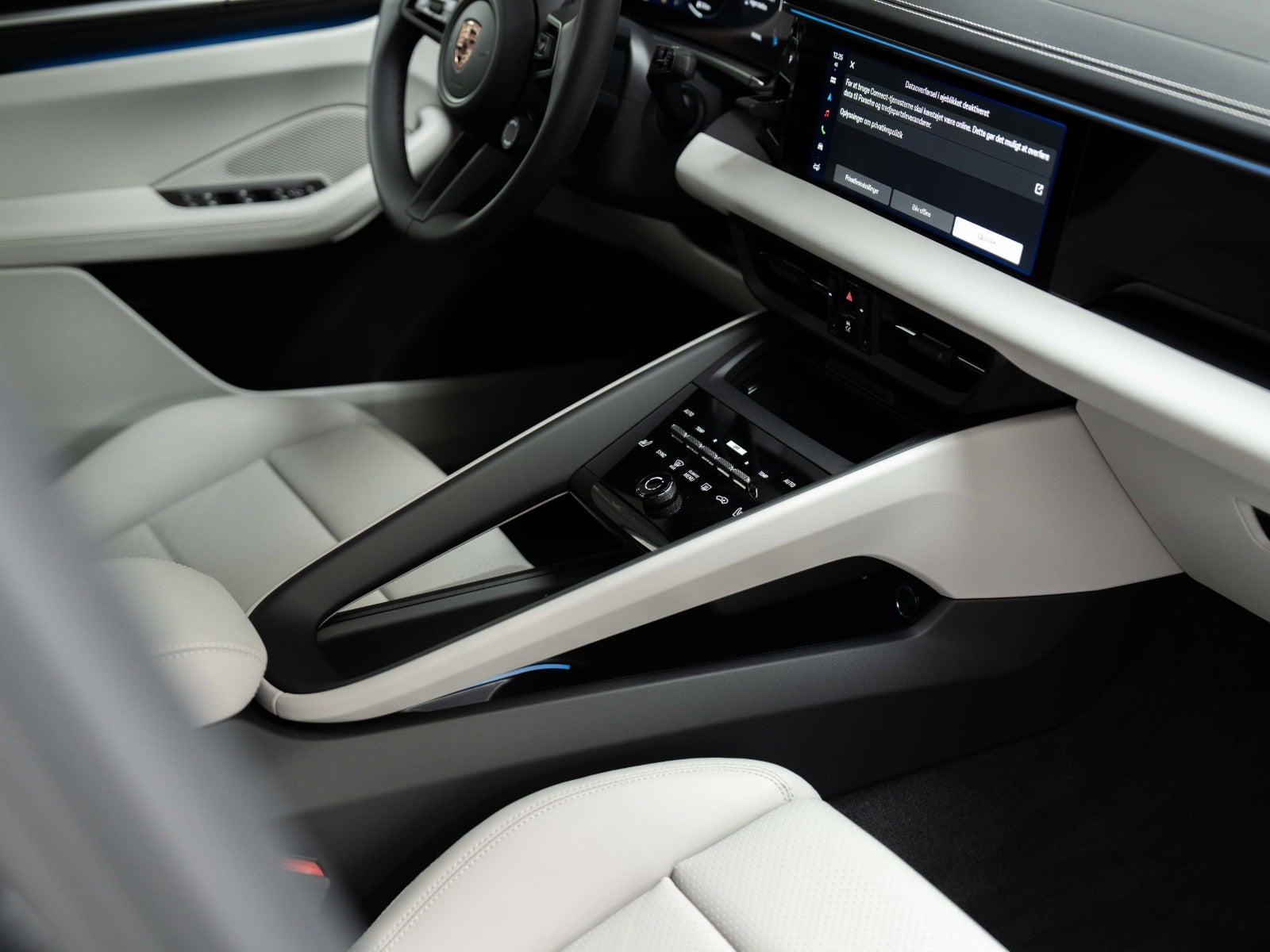 Gallery image 13 of 14