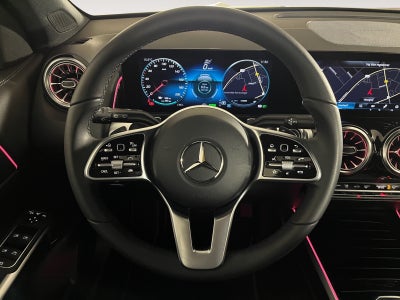 Mercedes EQB250+ Progressive Van