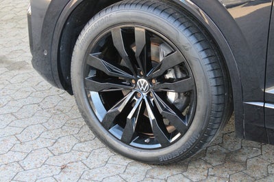 VW Touareg TDi 286 R-line aut. 4Motion Van