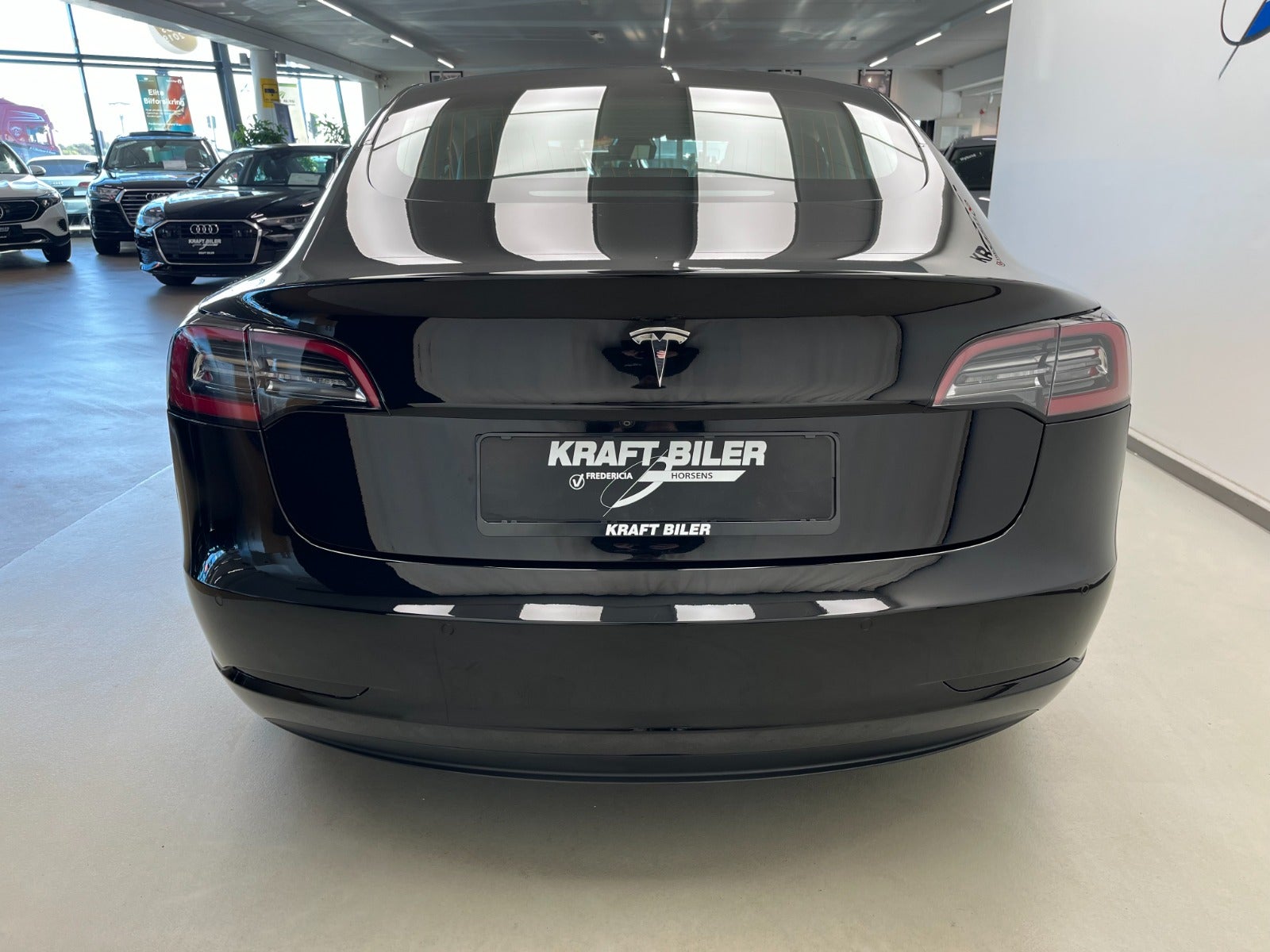 Billede af Tesla Model 3  Standard Range+ RWD