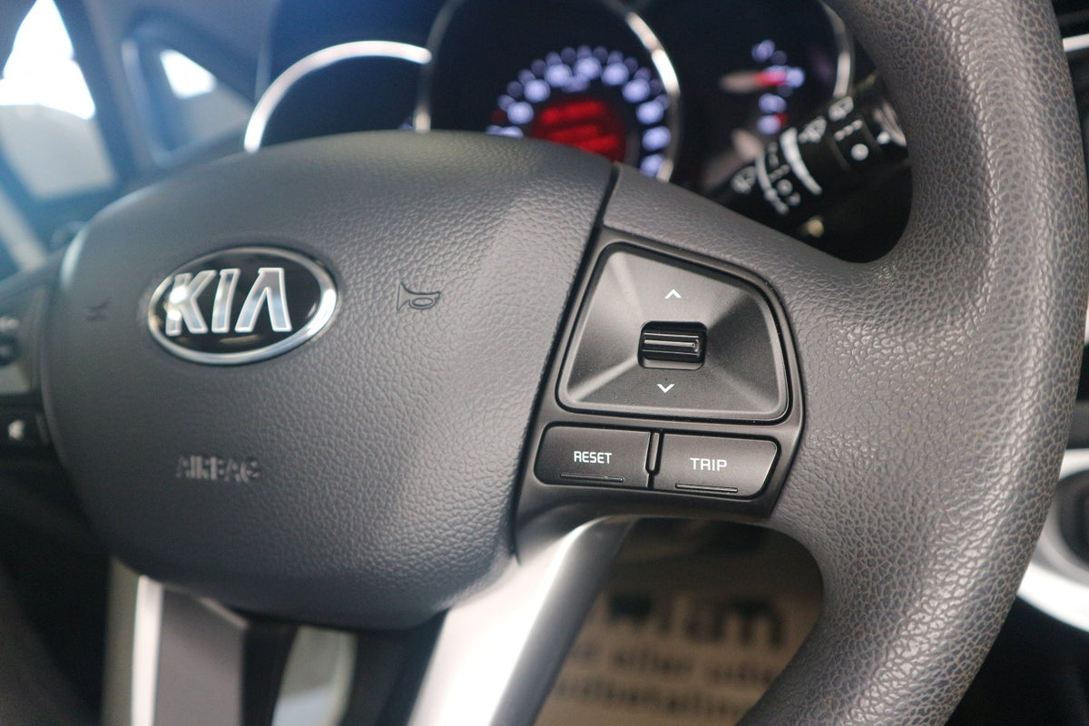 Kia Rio CVVT Comfort