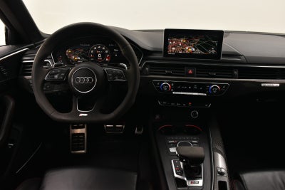 Audi RS4 TFSi Avant quattro Tiptr. Van