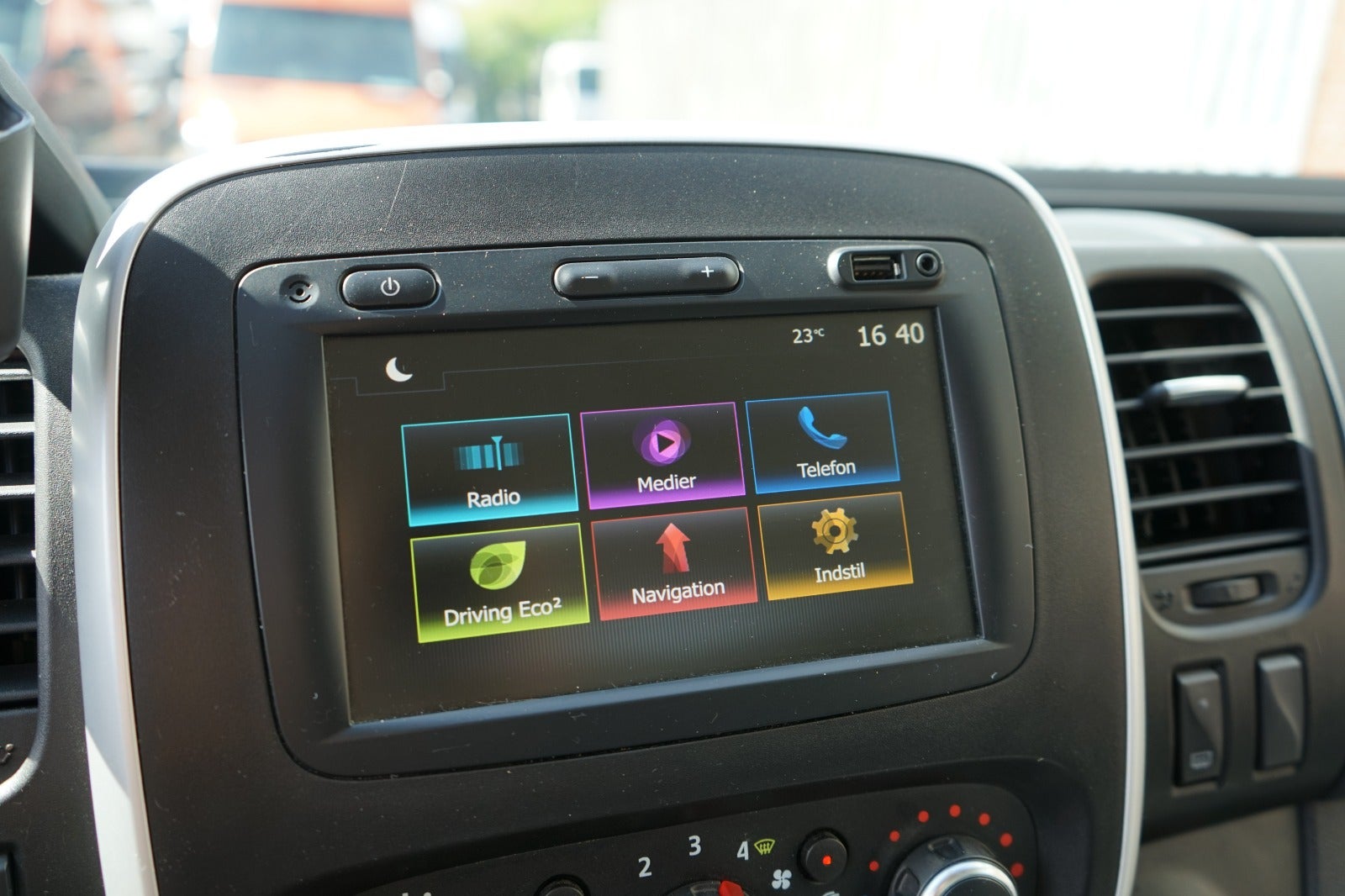 Billede af Renault Trafic T29 2,0 dCi 120 L2H1