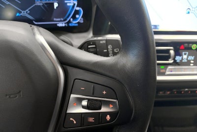 BMW 330e Touring Sport Line aut.