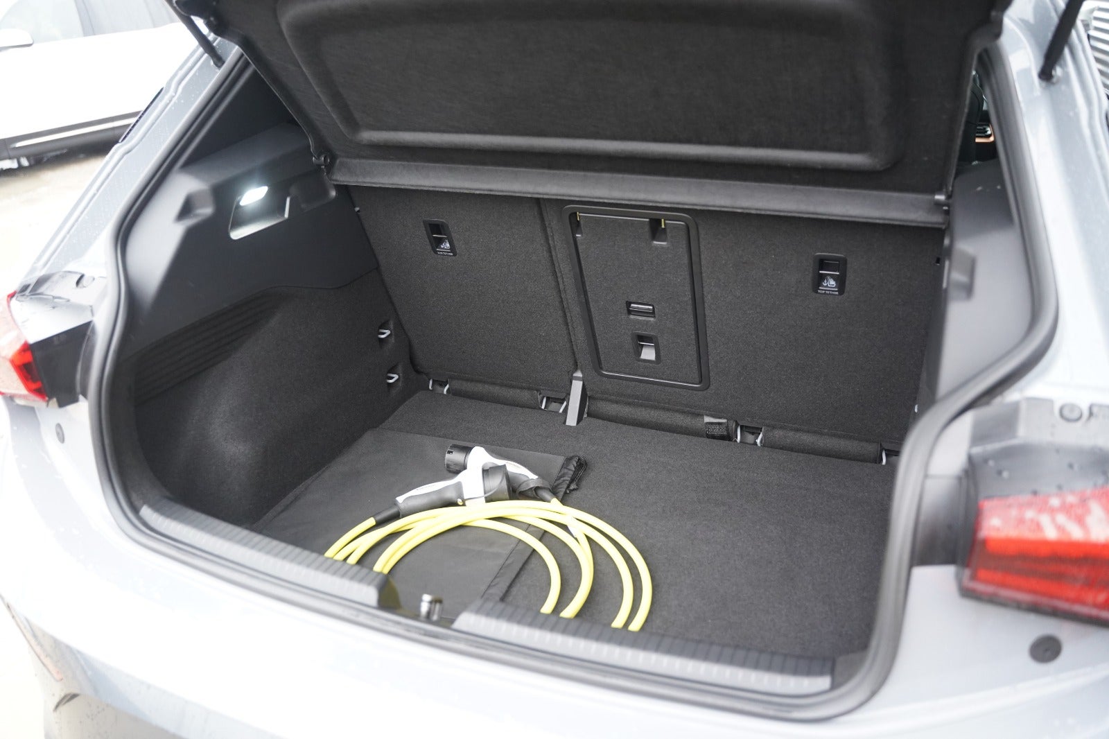 Billede af Cupra Born 58 e-Boost Dinamica Pack High