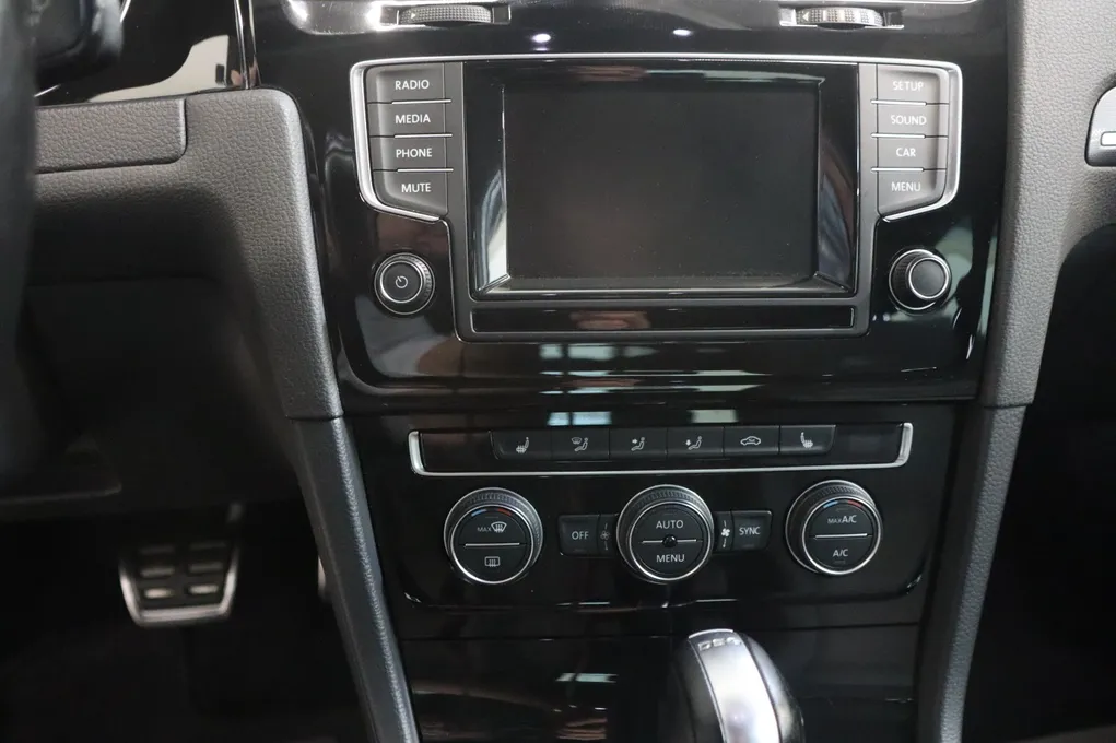 VW Golf VII TSi 140 R-line DSG BMT