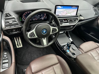 BMW iX3 Charged Plus M-Sport billede 2
