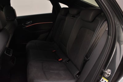 Audi e-tron S-line Sportback quattro