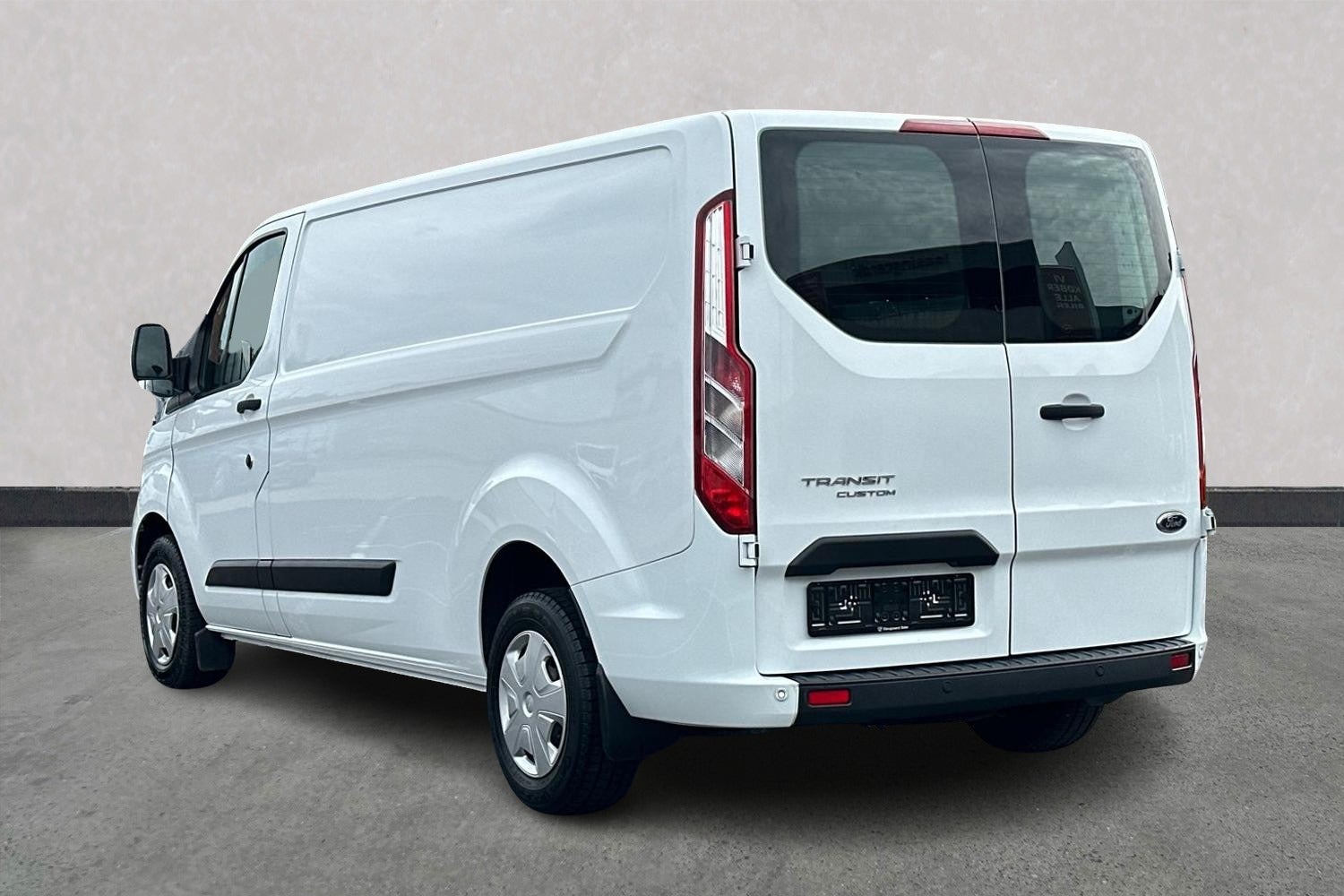 Billede af Ford Transit Custom 300L 2,0 TDCi 105 Trend