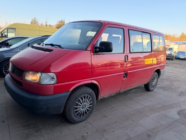 VW Caravelle 9prs