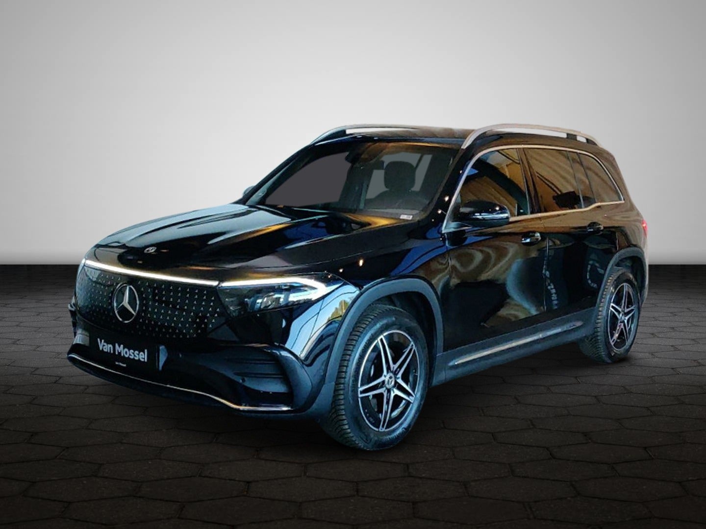 EQB250+-AMG Edition-1749861392