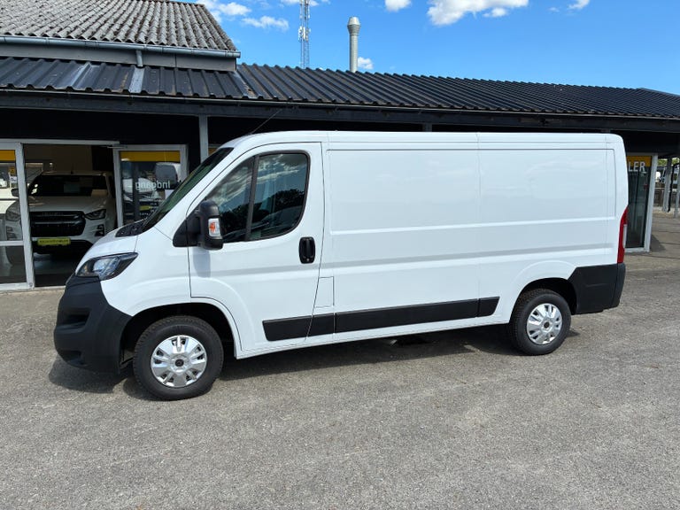 Peugeot Boxer 333 BlueHDi 140 L2H1 Premium