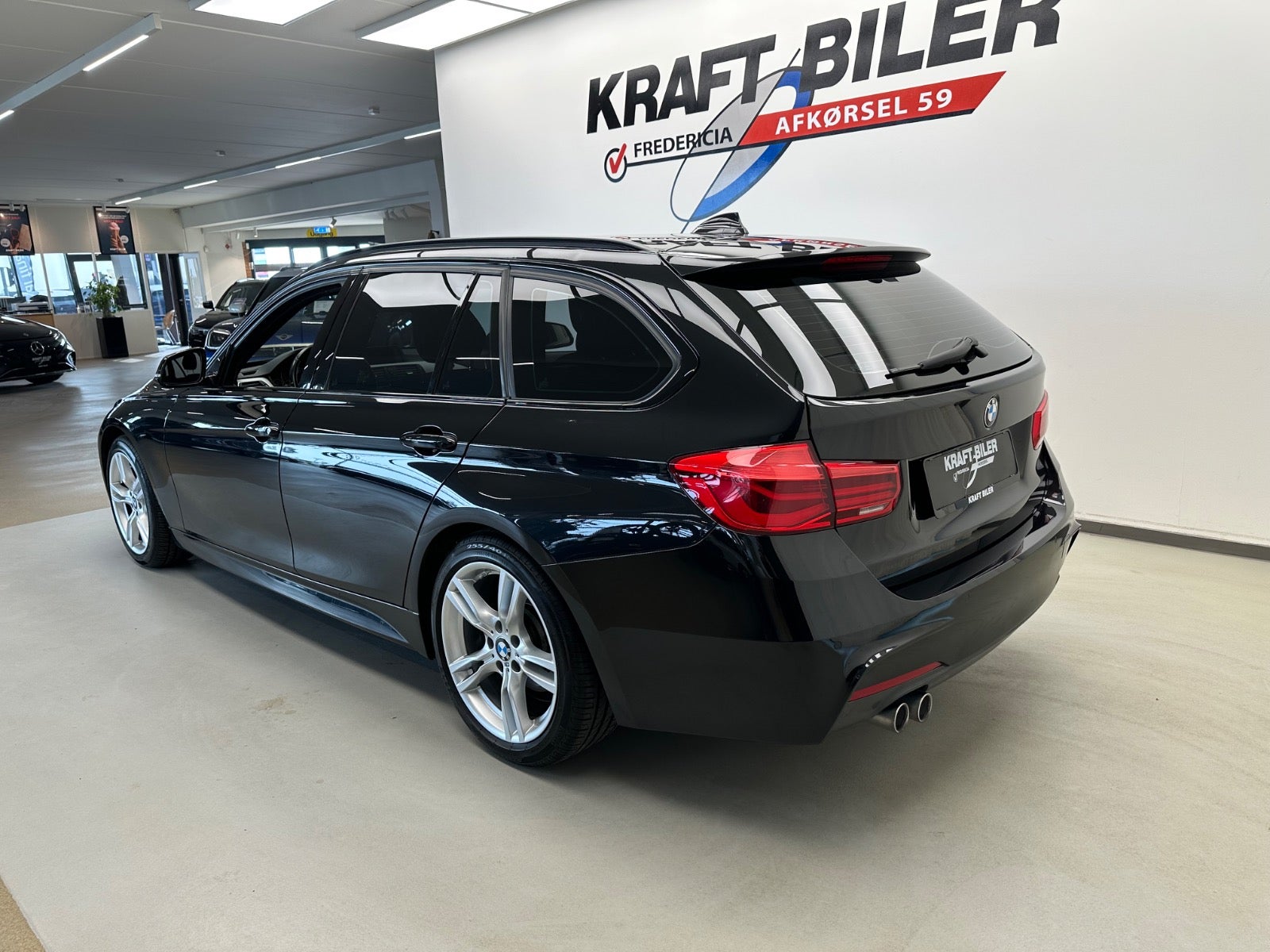 Billede af BMW 320d 2,0 Touring M-Sport aut.