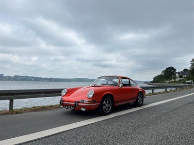 Porsche 911 2,0 T Coupé Benzin modelår 1969 km 0 Beige, original Porsche 911 2,0T i helt rigtig farv