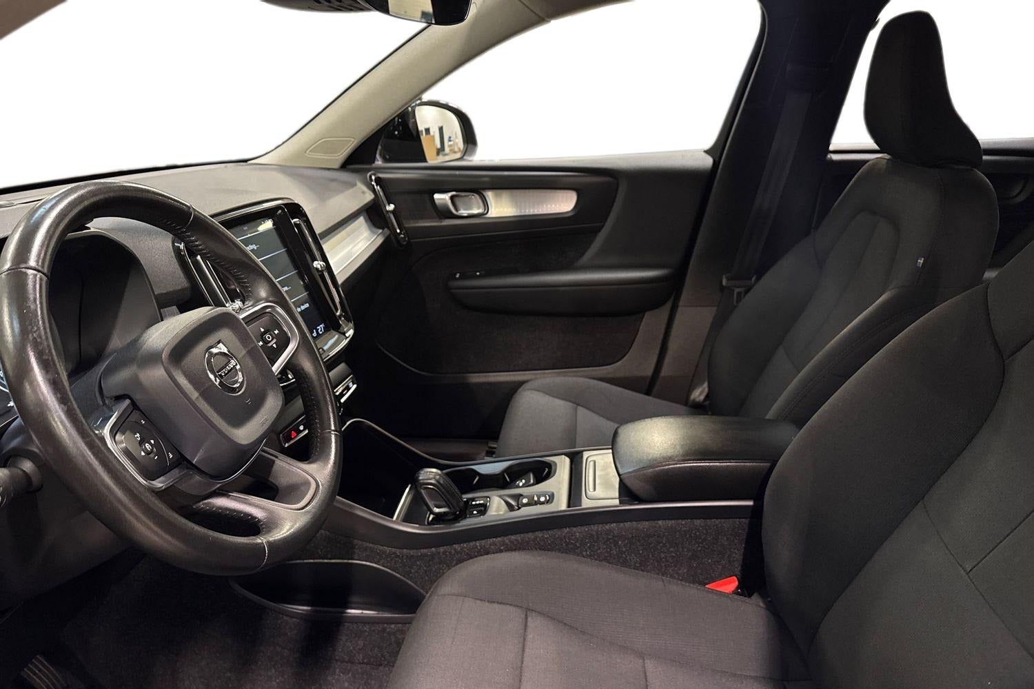 Billede af Volvo XC40 1,5 T3 163 Momentum aut.