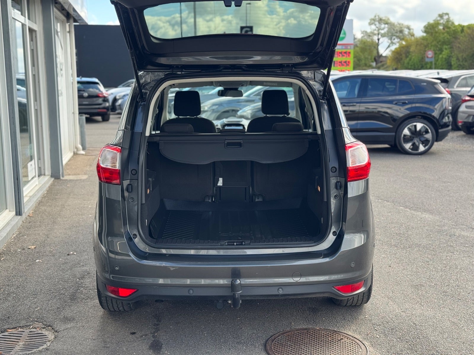 Billede af Ford Grand C-MAX 1,0 SCTi 125 Titanium