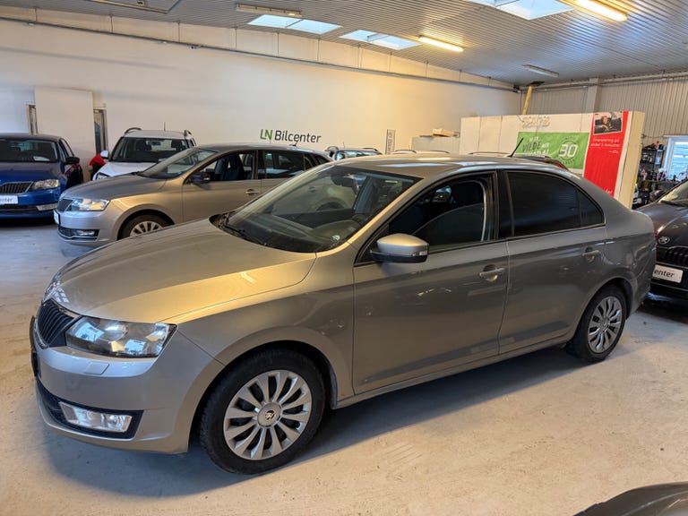 Skoda Rapid TSi 110 Ambition