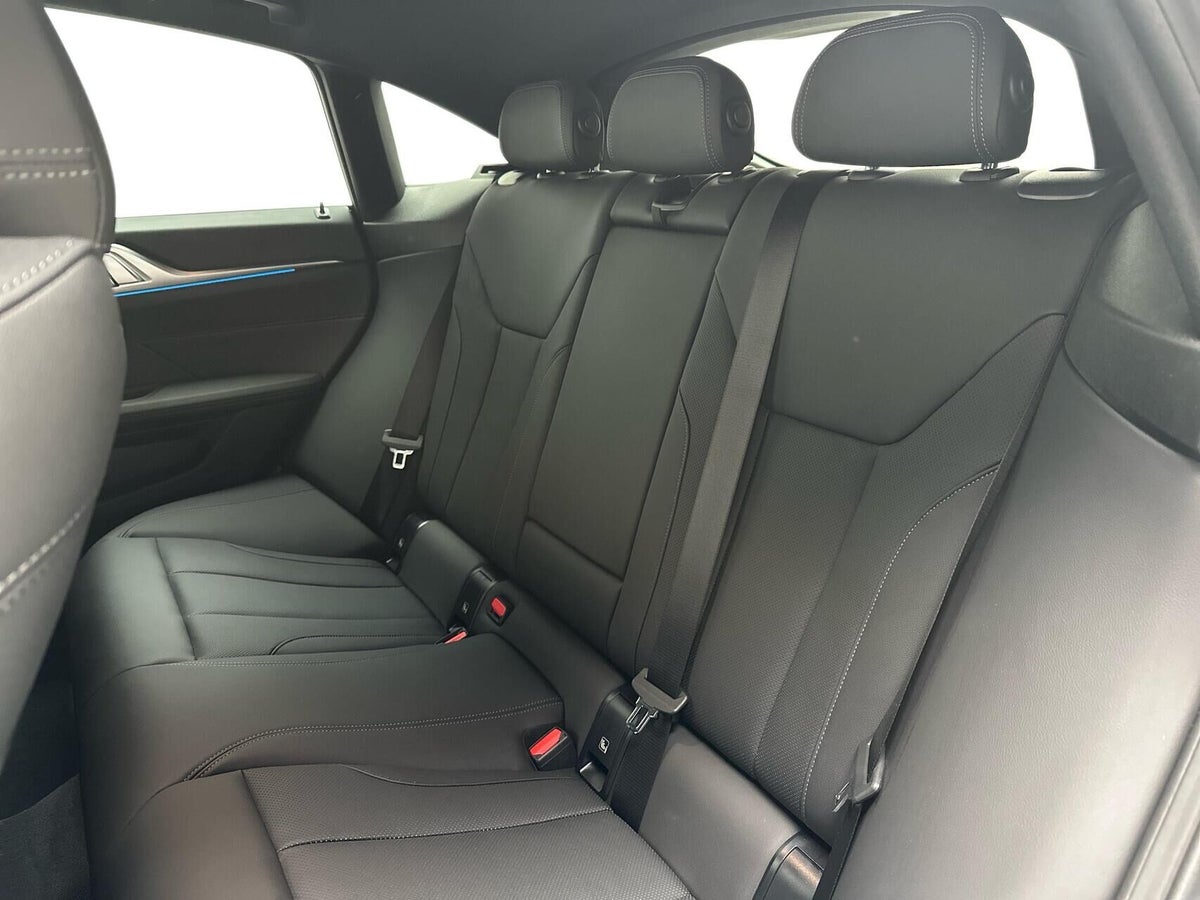 BMW i4 eDrive35 M-Sport billede 12