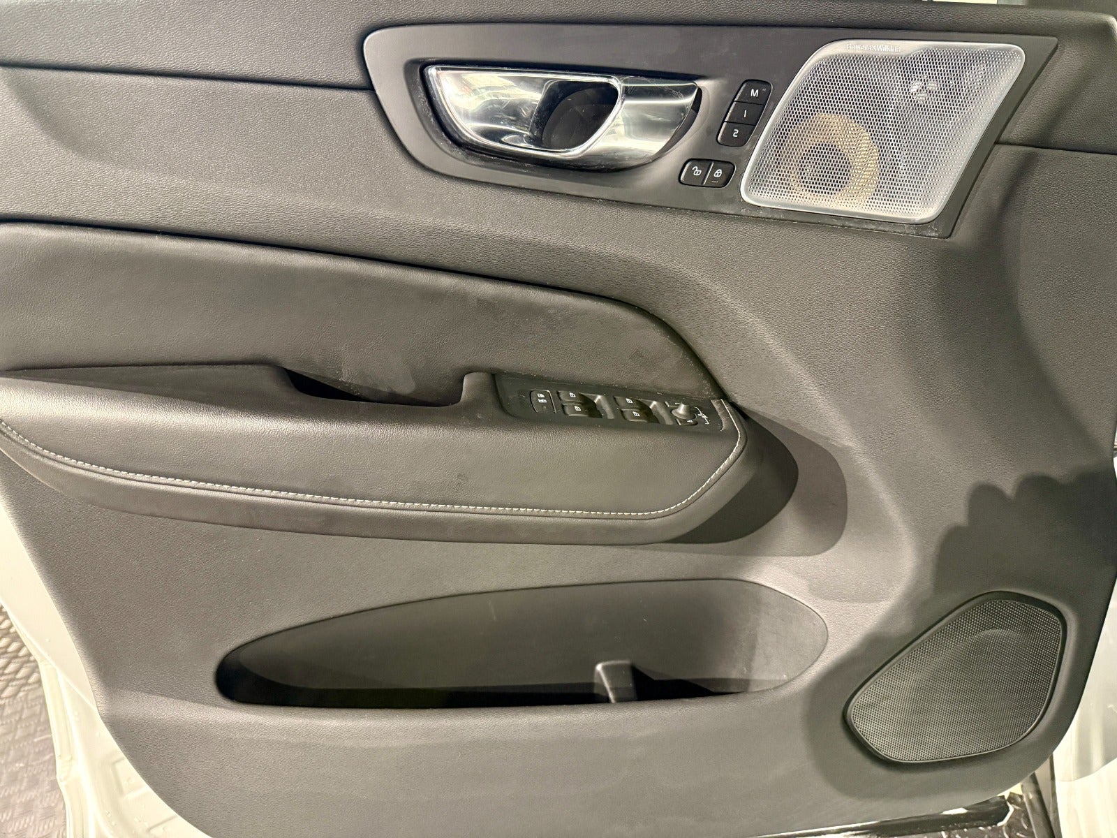 Billede af Volvo XC60 2,0 T6 310 R-Design aut. AWD