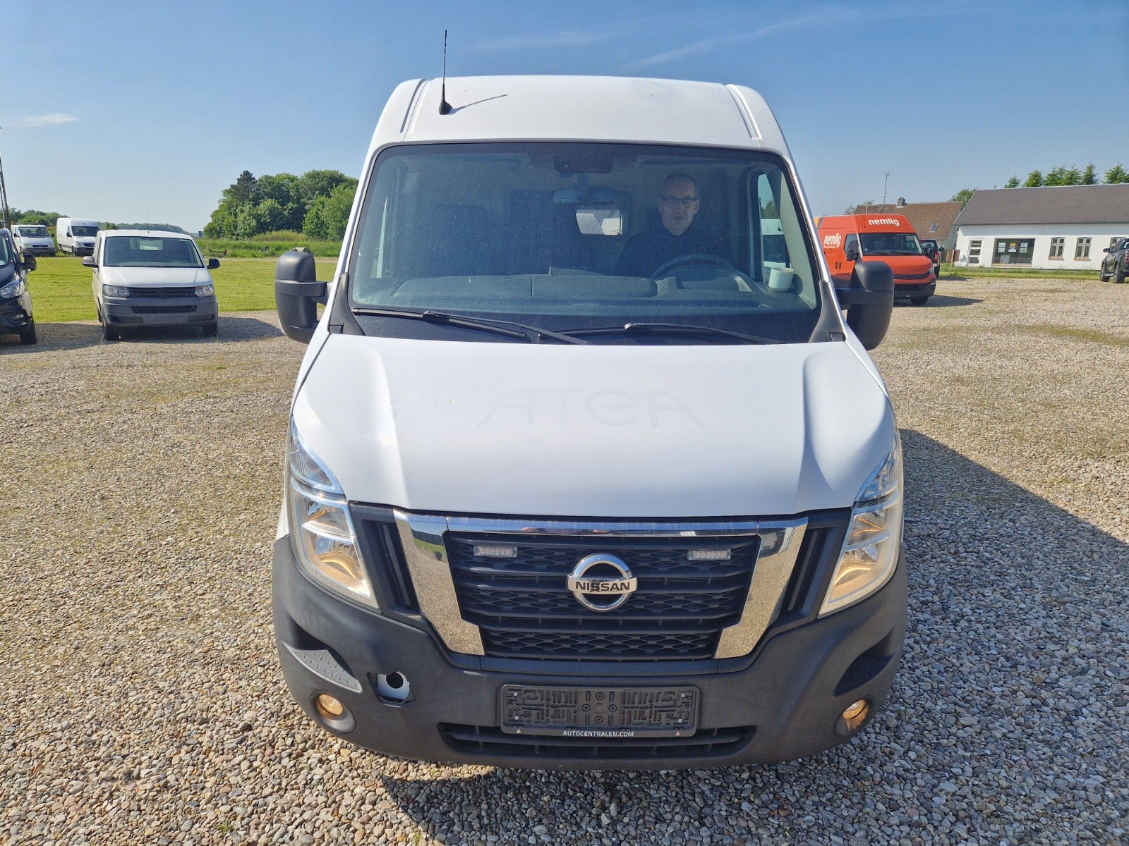 Billede af Nissan NV400 2,3 dCi 150 L2H2 Kassevogn