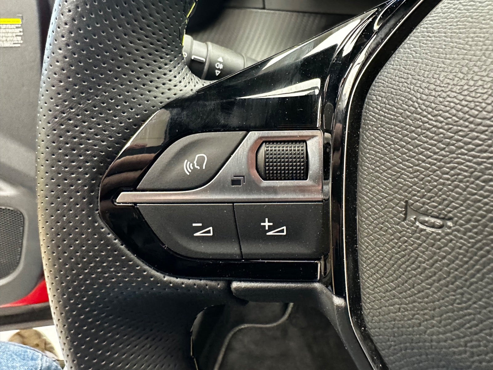 Billede af Peugeot e-2008 50 GT