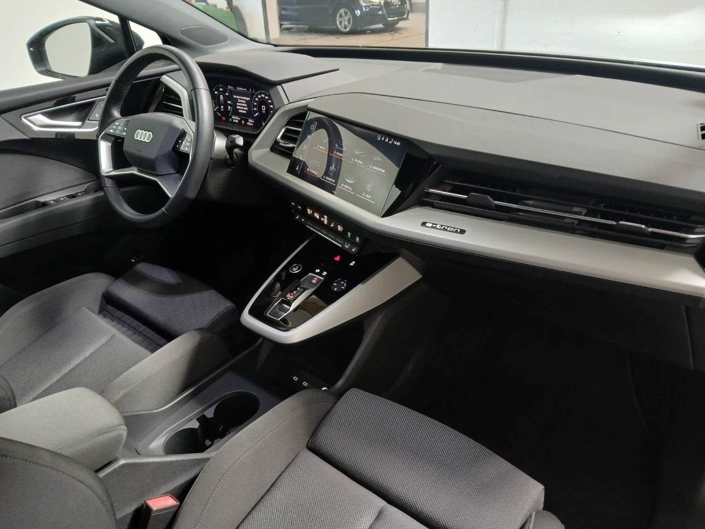 Audi Q4 e-tron Advanced