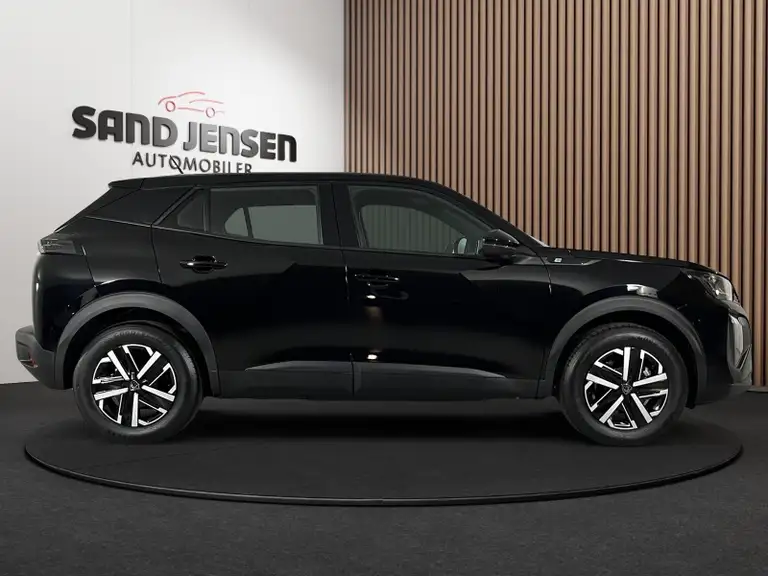 Peugeot e-2008 Active