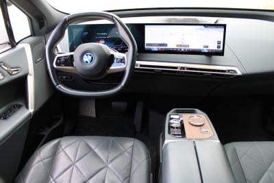 BMW iX xDrive40 Sport
