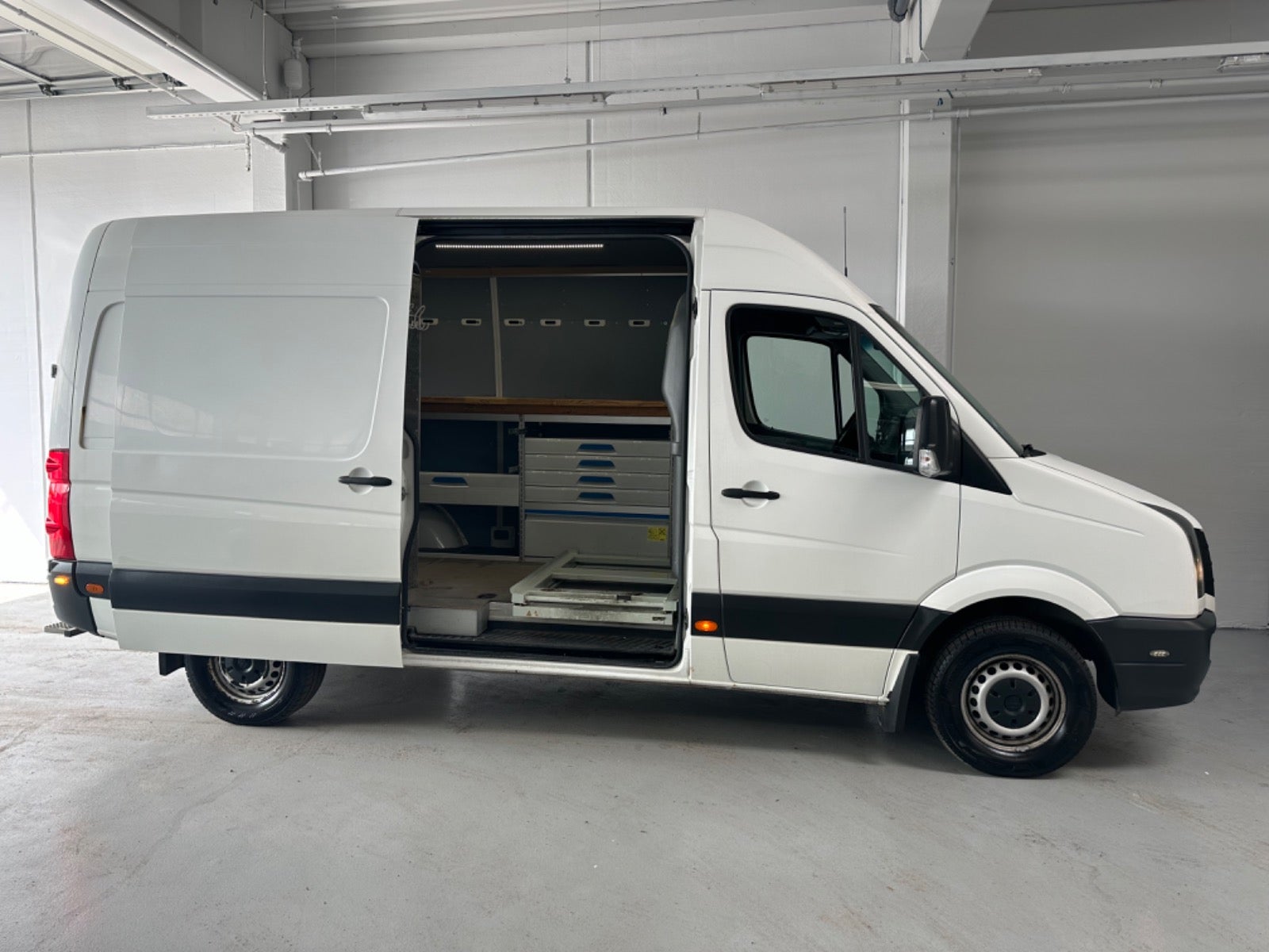 Billede af VW Crafter 2,0 TDi 163 Kassevogn M