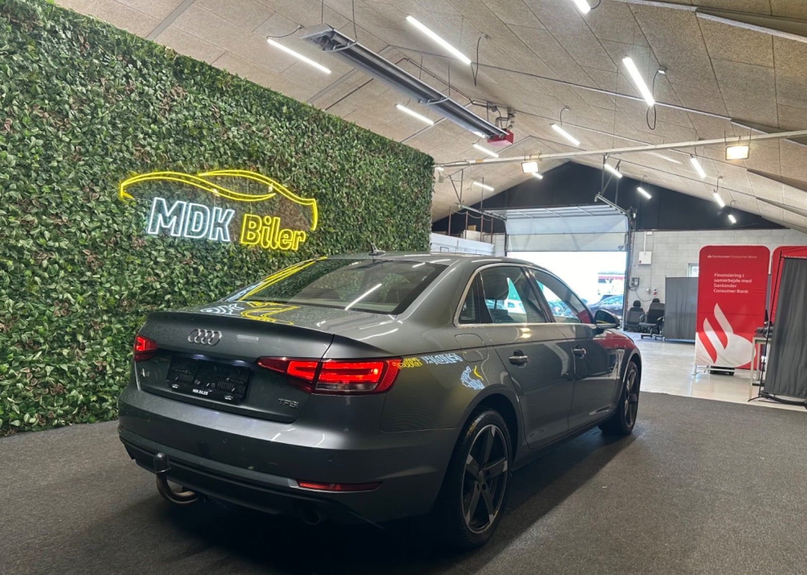 Billede af Audi A4 2,0 TFSi 190 S-tr.