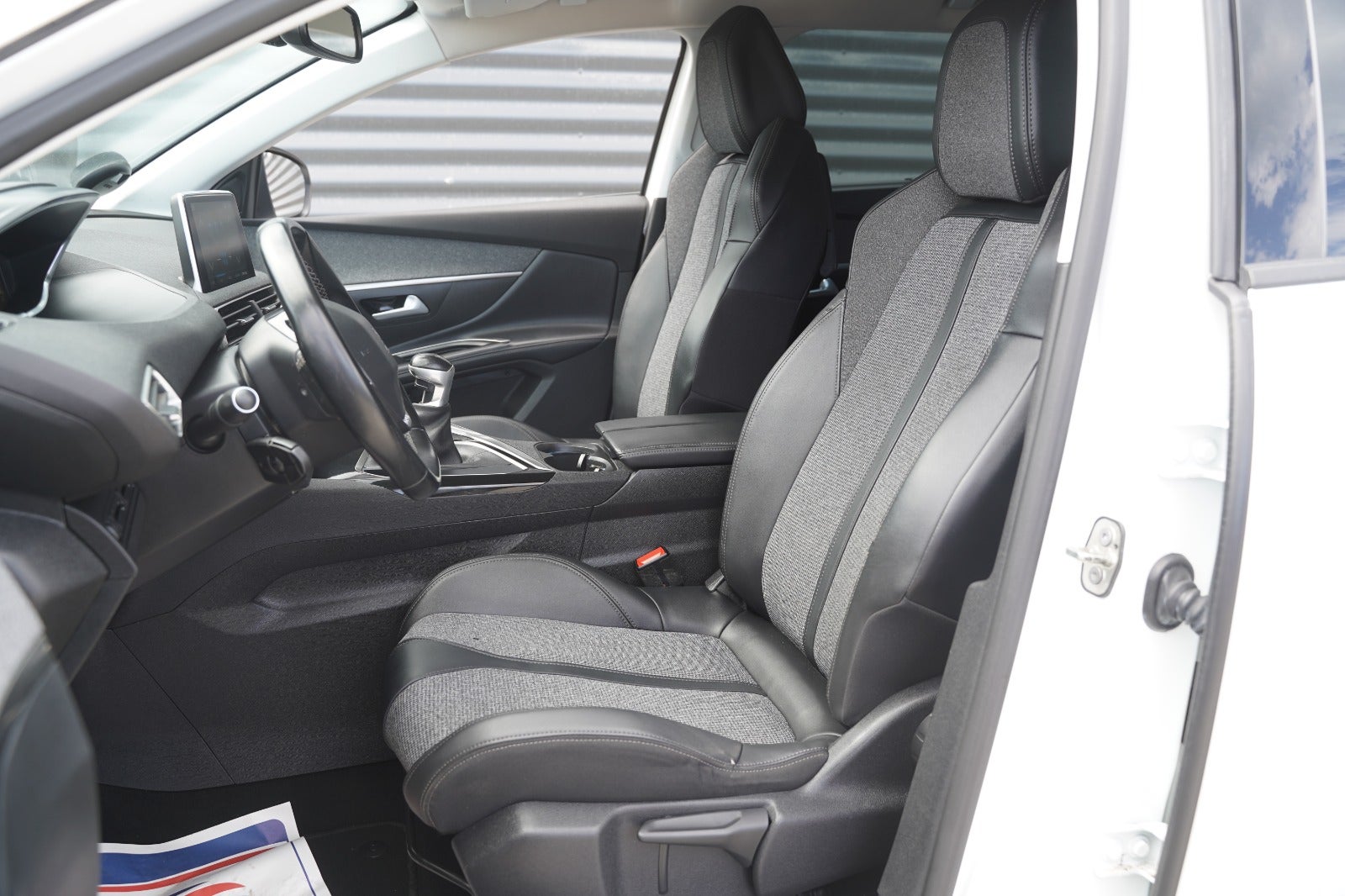 Billede af Peugeot 5008 1,2 PureTech 130 Allure 7prs