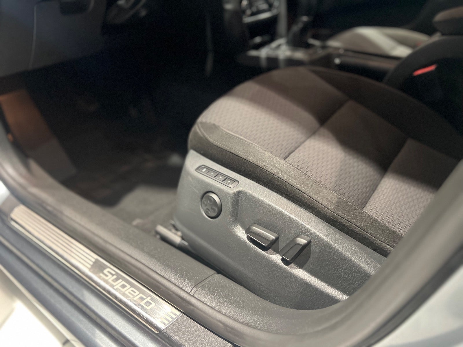 Billede af Skoda Superb 1,6 TDi 105 Elegance Combi GreenLine