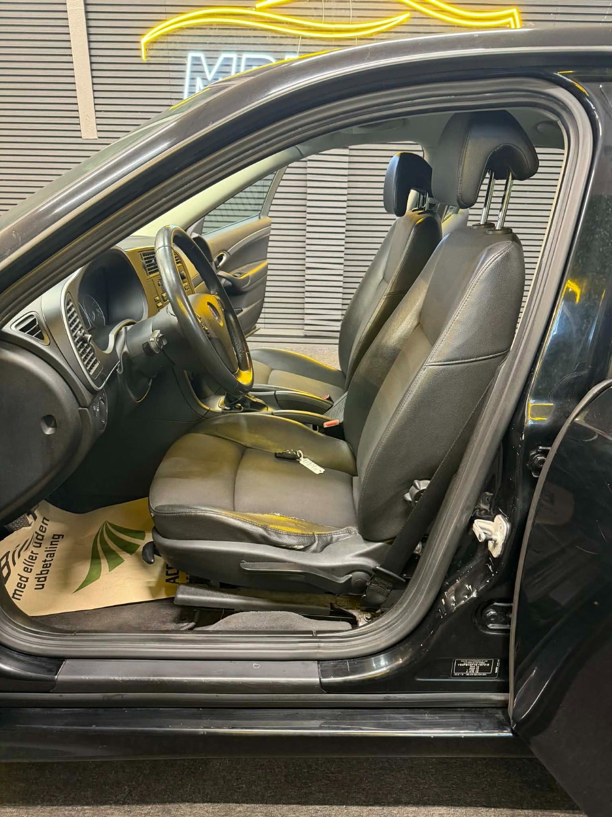 Billede af Saab 9-3 1,8 t Linear Sport Sedan