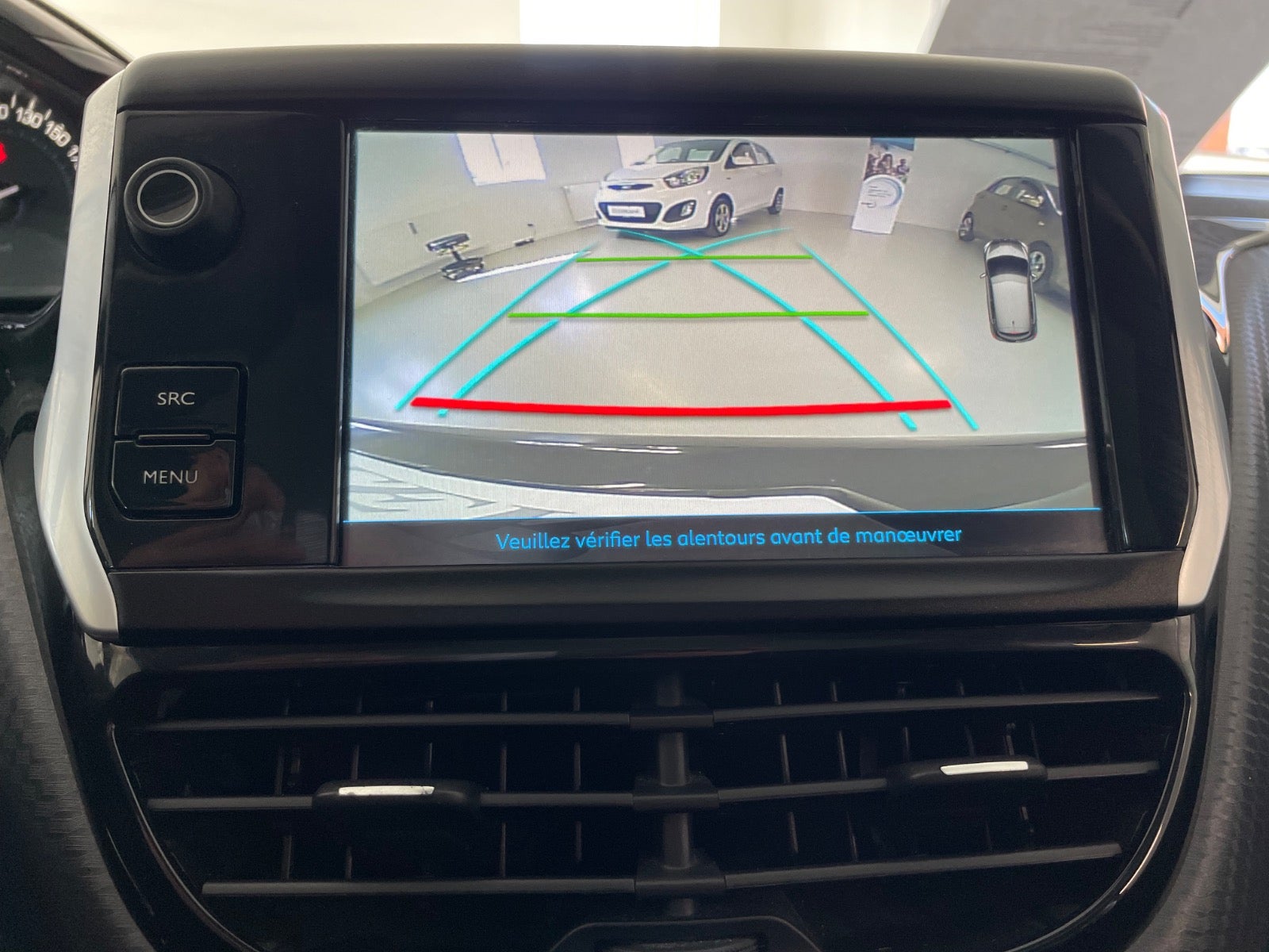 Billede af Peugeot 208 1,2 PureTech 82 Allure Sky