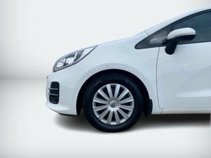 Kia Rio CVVT Limited