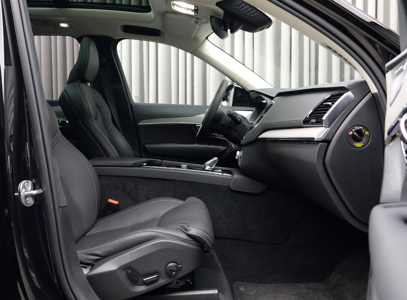 Volvo XC90 T8 ReCharge Ultra Dark aut. AWD 7prs