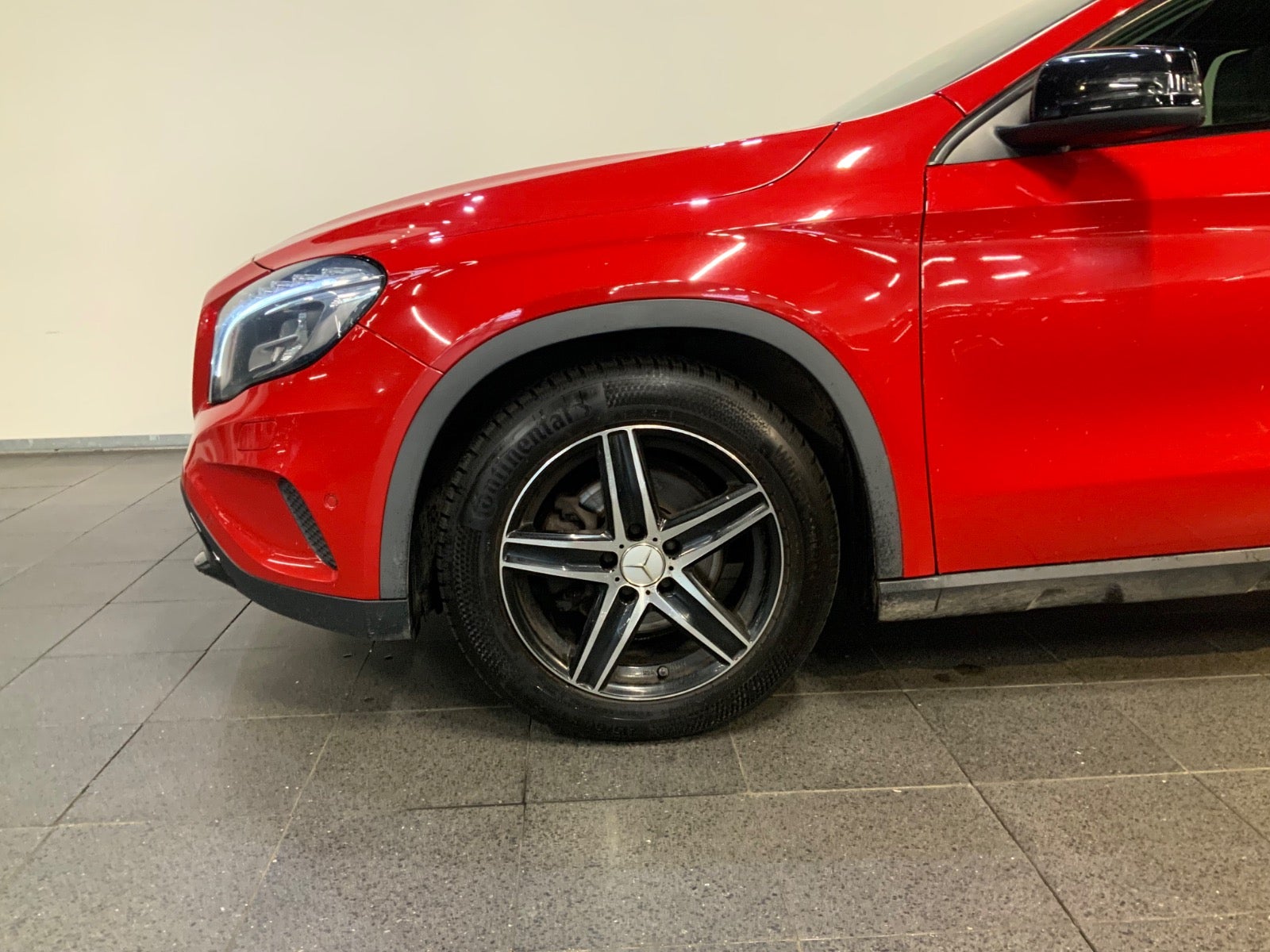 Mercedes-Benz GLA 220 d