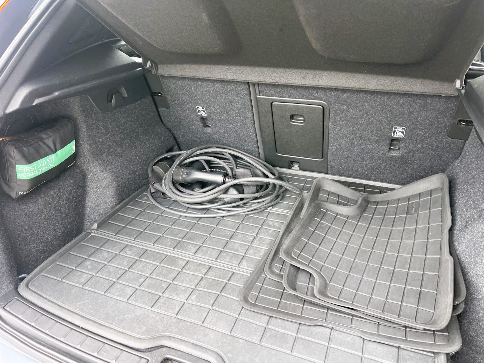 Billede af Volvo XC40  P6 ReCharge Plus
