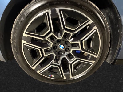 BMW iX xDrive45 M-Sport