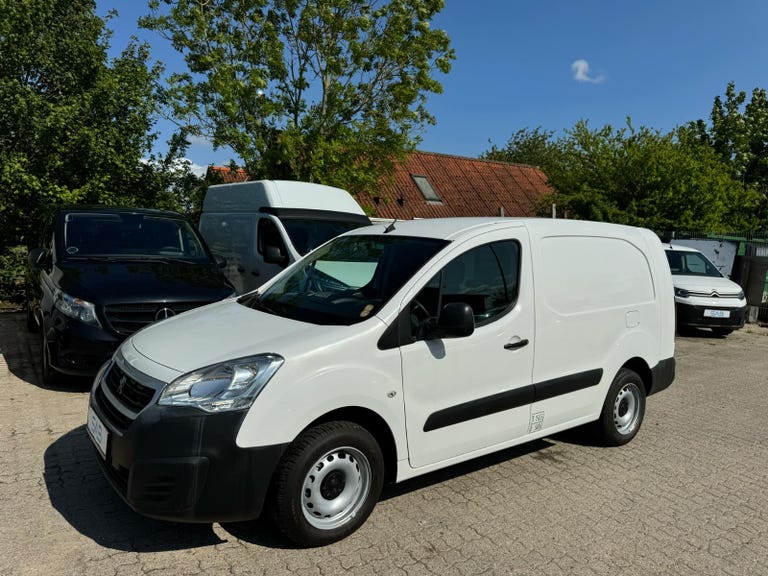 Peugeot Partner BlueHDi 100 L2 Flex Van