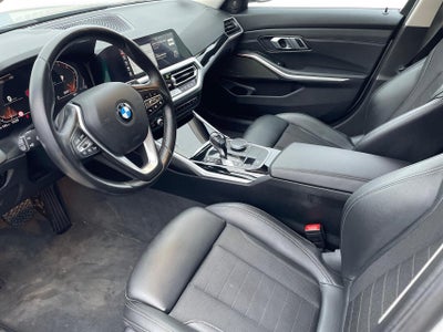 BMW 330i Touring Sport Line aut. billede 2